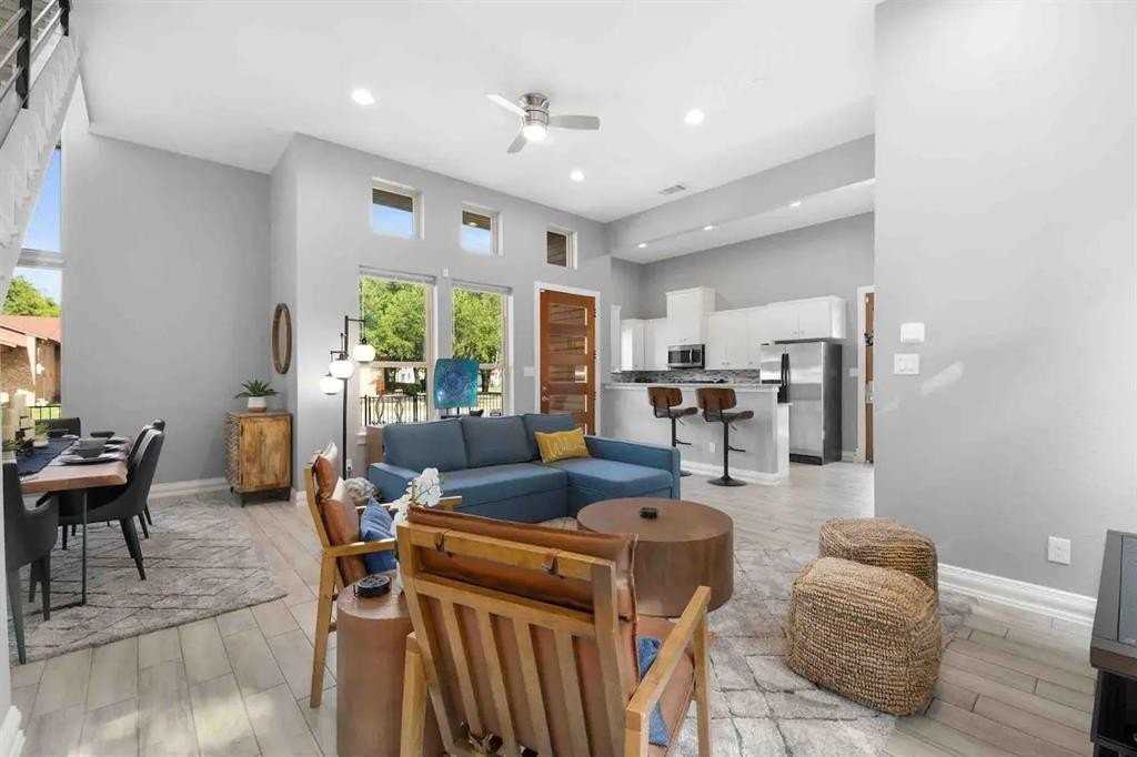 3807 Vilbig Rd - Photo 5 of 40