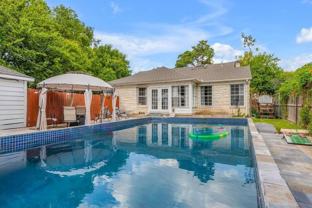 2240 Lawndale Dr - Photo 1 of 1