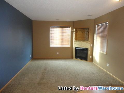 17147 Monroe Ct NW - Photo 3 of 9