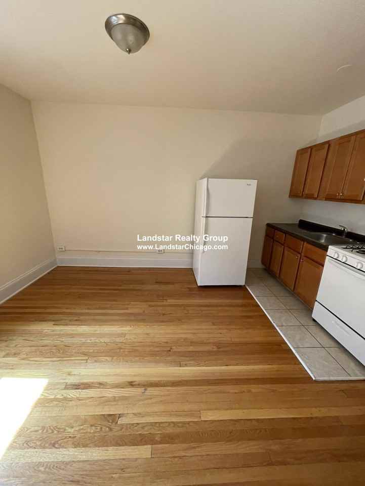 2715 N Milwaukee Ave #316 - Photo 6 of 8