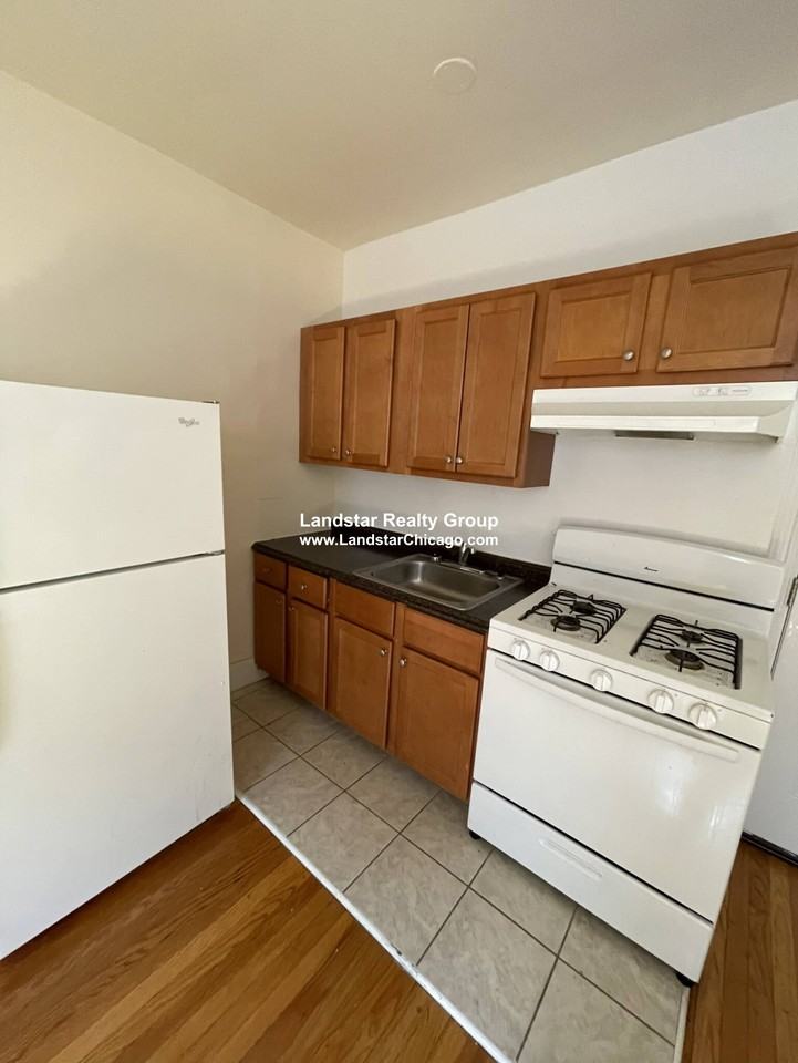 2715 N Milwaukee Ave #316 - Photo 7 of 8