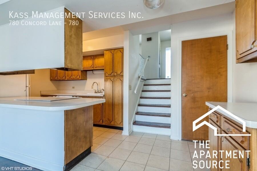 780 Concord Ln #780 - Photo 2 of 8