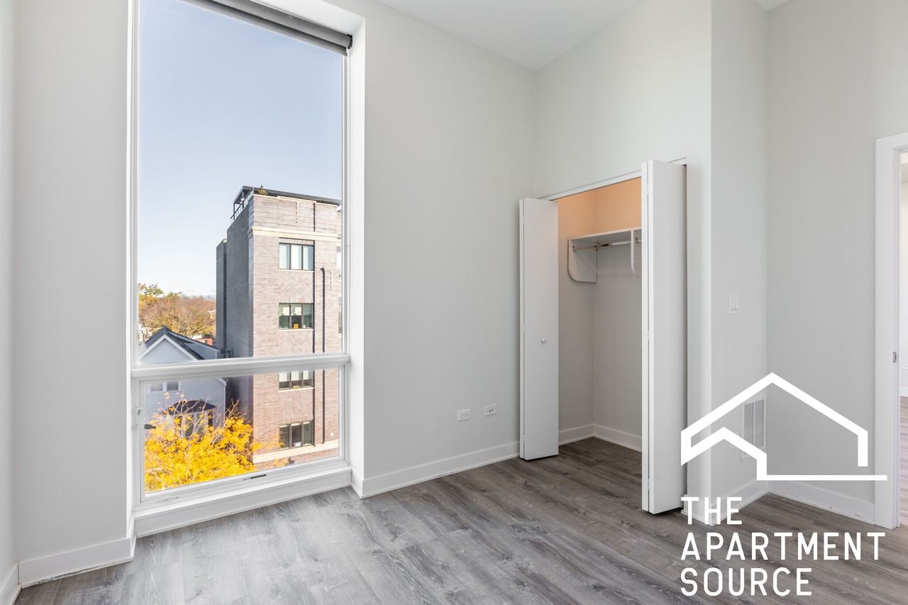 2247 W Lawrence Ave #206 - Photo 7 of 29