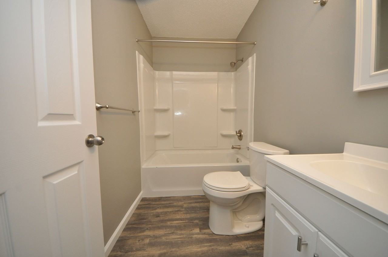 Modern Living At It's Best - Photo 3 of 20