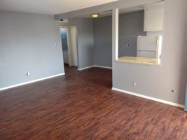 featured image of 633 E Park Ave