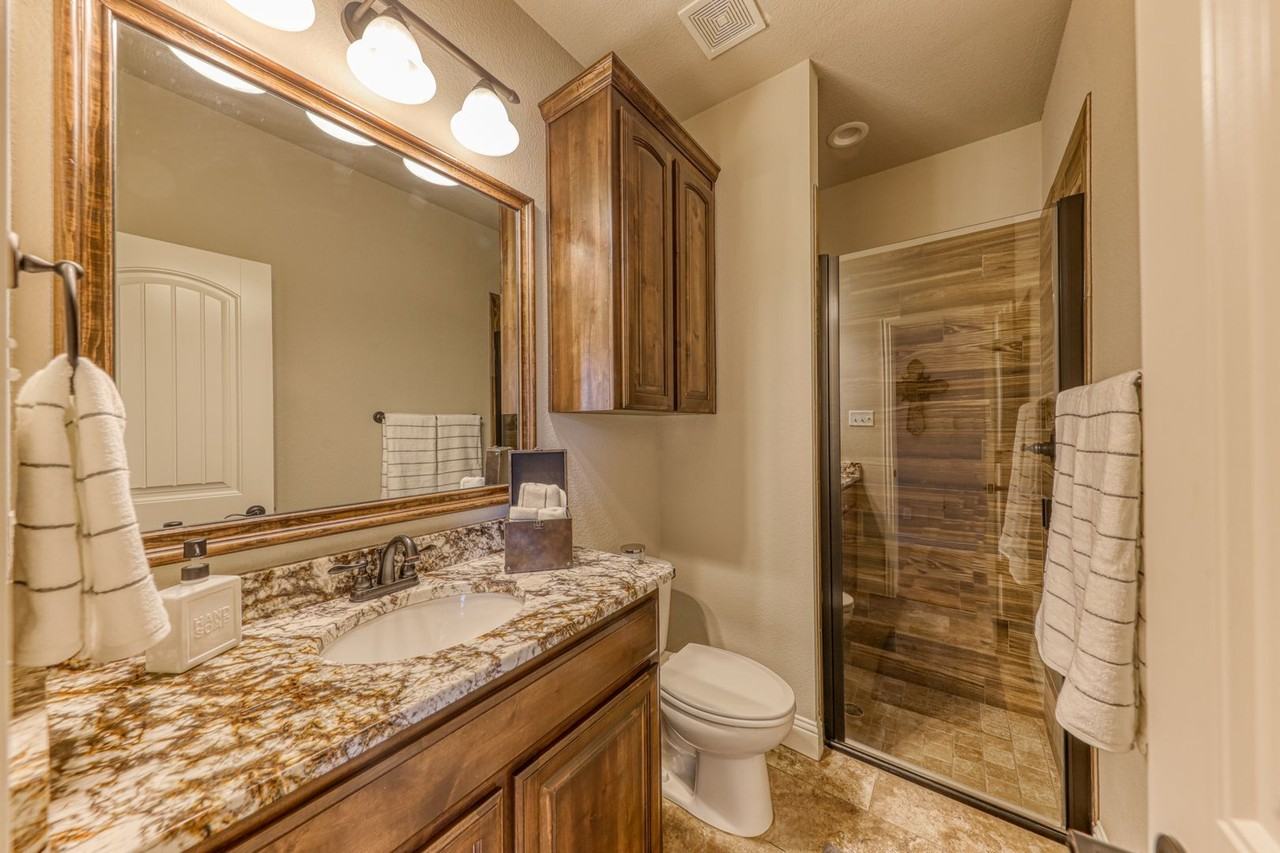 128 Breeders Dr - Photo 6 of 35