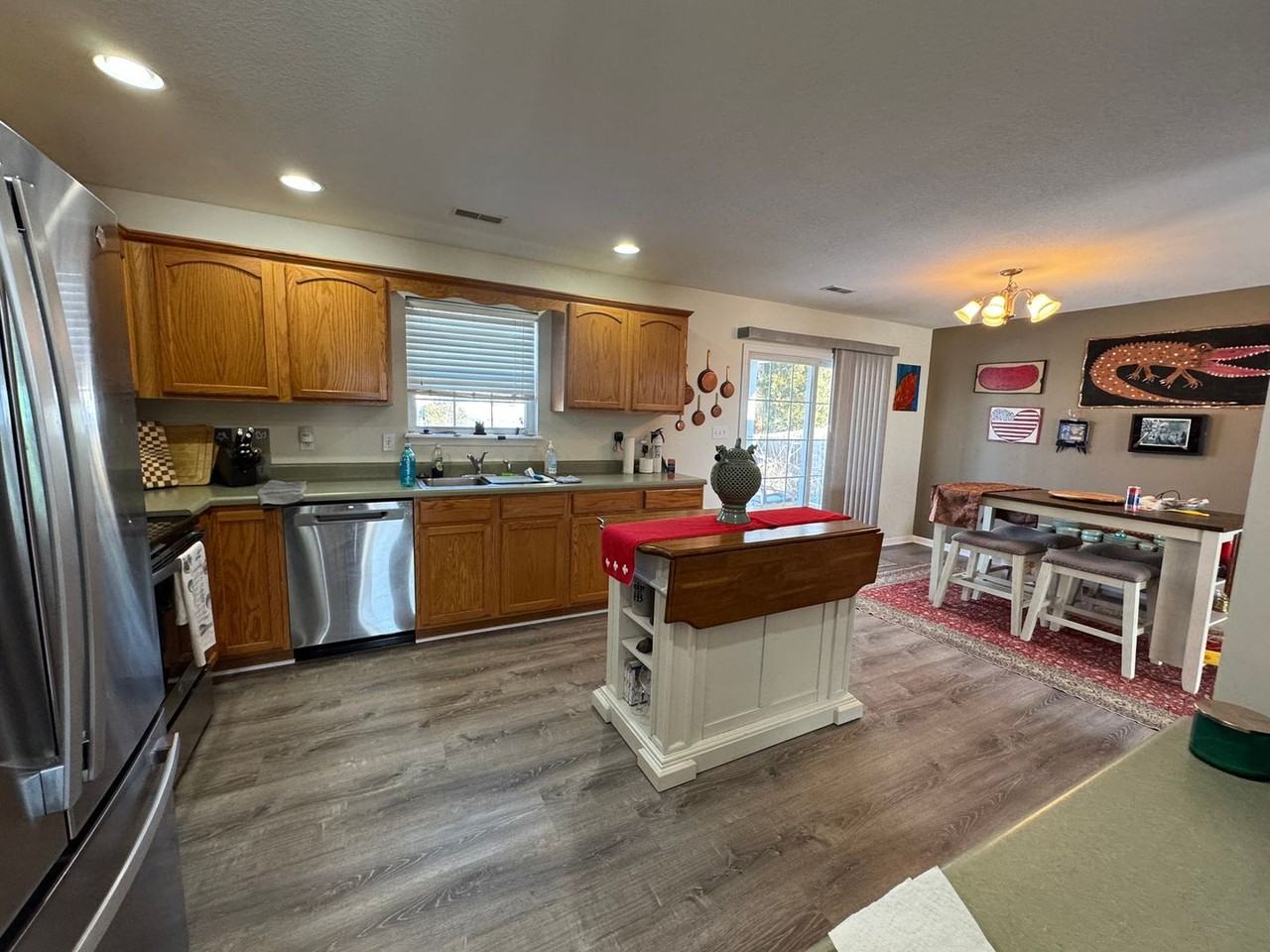 2603 Oakfield Dr - Photo 7 of 32