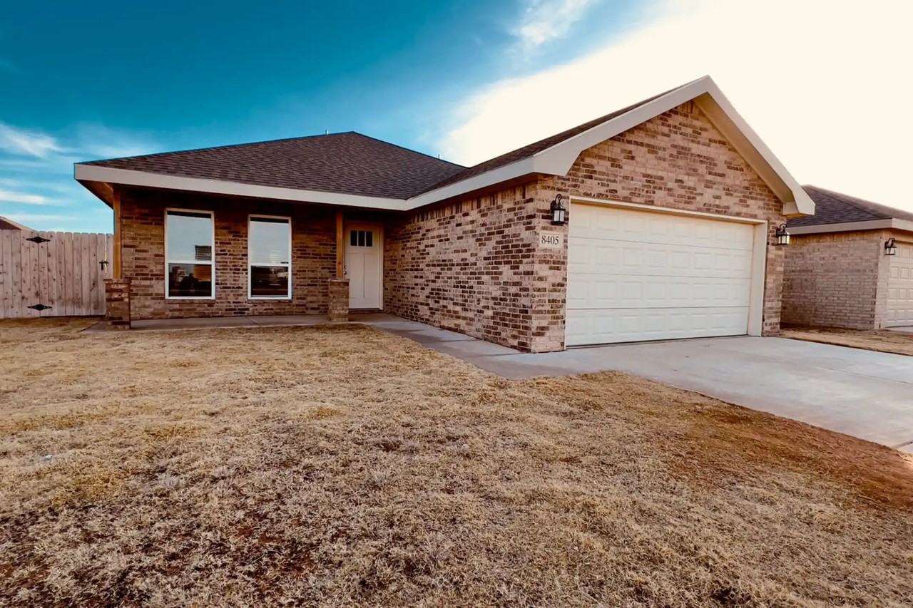 8405 10th Pl - Photo 2 of 16