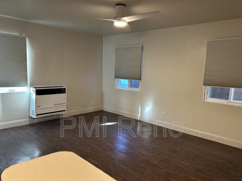 1747 1/2 C St #1B - Photo 6 of 7