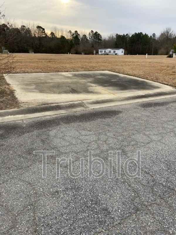 Carolyn Ct - Photo 3 of 3