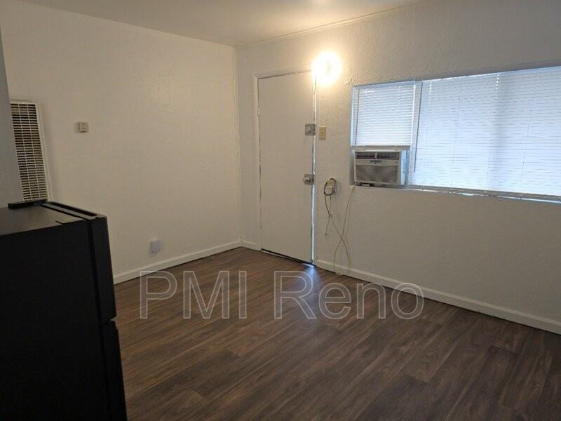 140 Victorian Ave #6 - Photo 7 of 8