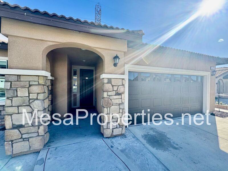 5229 Jarvis Ln - Photo 2 of 28