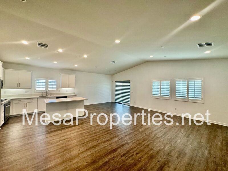 5229 Jarvis Ln - Photo 4 of 28