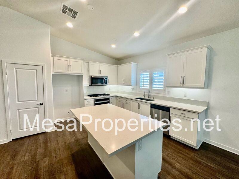 5229 Jarvis Ln - Photo 5 of 28