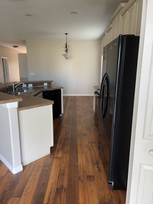 6001 Forest Ridge Ln - Photo 4 of 26