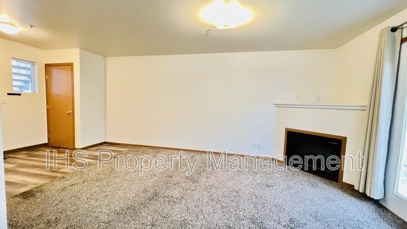 6305 Chapel Hill Blvd #H102 - Photo 2 of 8