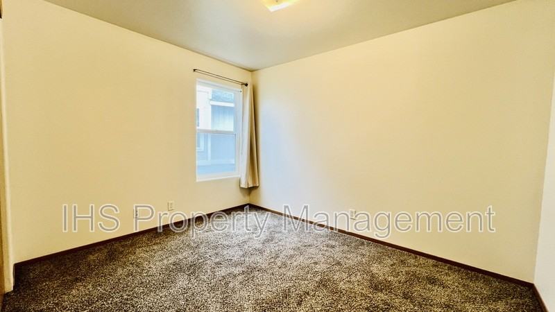 6305 Chapel Hill Blvd #H102 - Photo 5 of 8