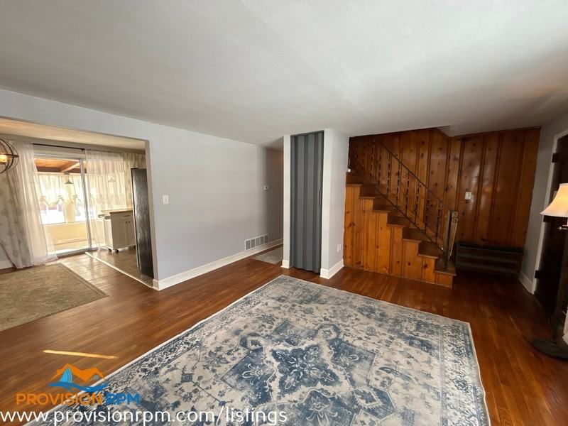 8504 Jenkins Rd - Photo 3 of 33