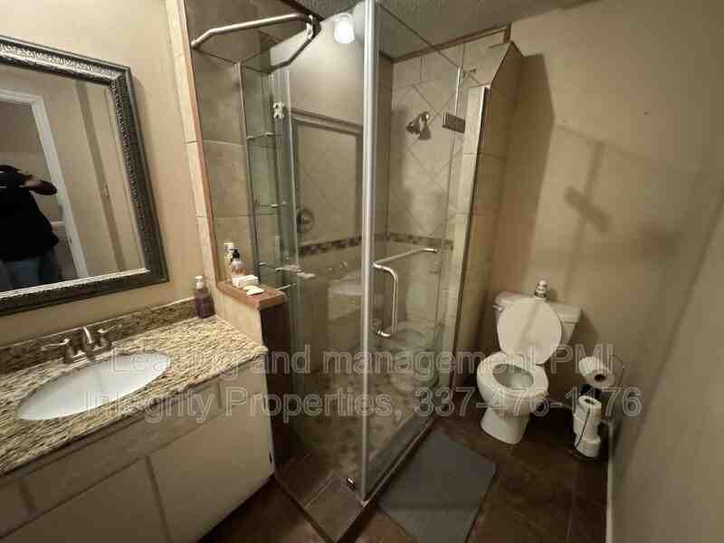 44 Phlox Dr - Photo 2 of 11