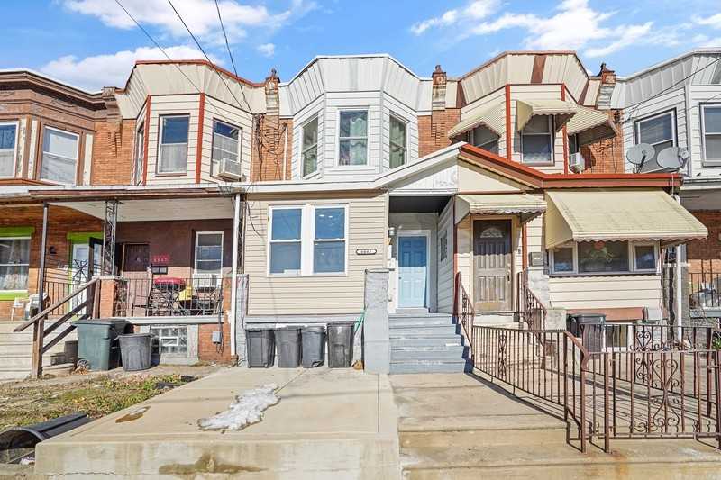 6045 Hazel Ave - Photo 3 of 18