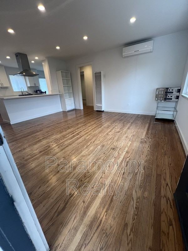 1448 Valota Rd - Photo 2 of 18