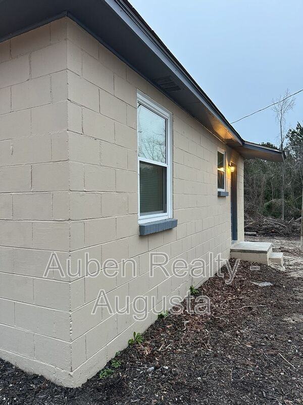 4432 Wrightsboro Rd #4 - Photo 3 of 15