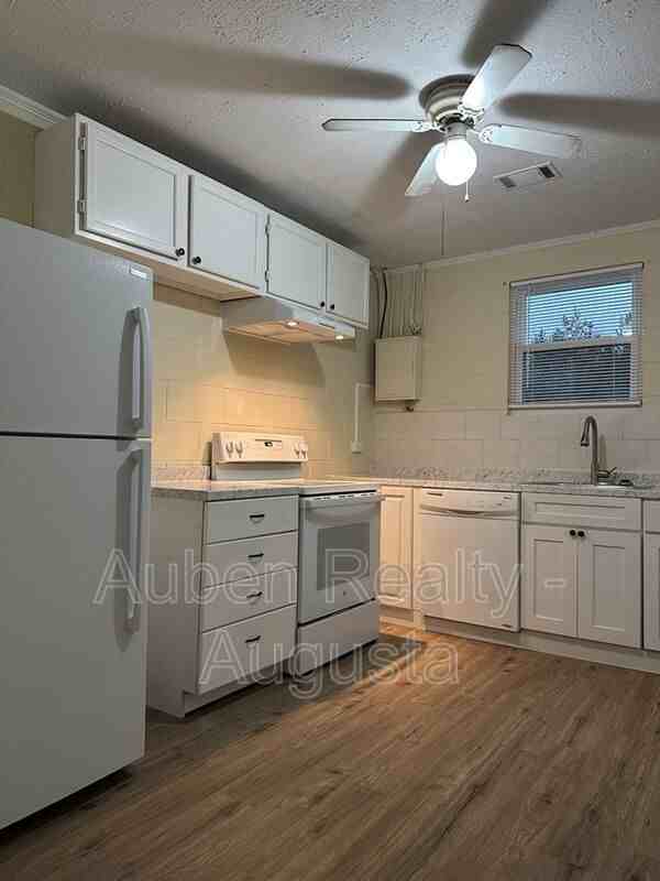 4432 Wrightsboro Rd #4 - Photo 2 of 15