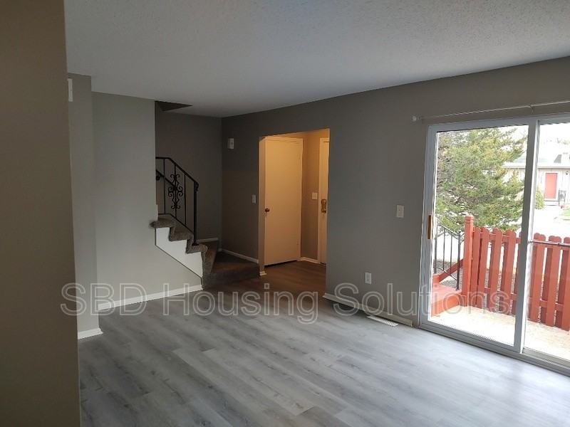 14031 Ballantrae Dr - Photo 2 of 7