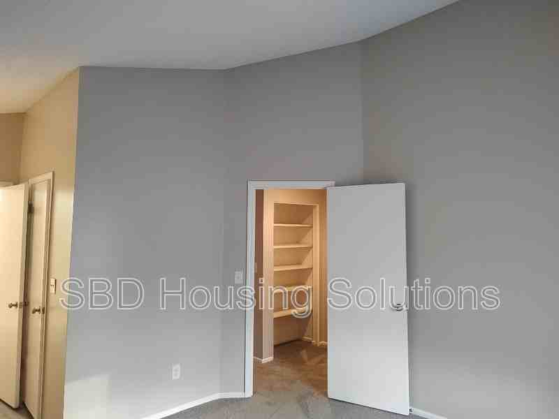 14031 Ballantrae Dr - Photo 5 of 7