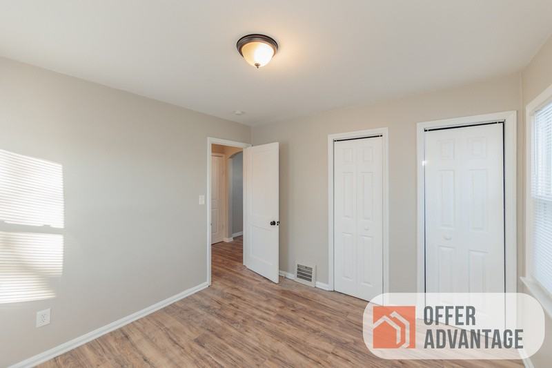 2807 Grovewood Ave - Photo 6 of 10