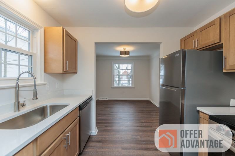 4879 Anderson Rd - Photo 3 of 10