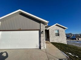 featured image of 702 E Watermill Cir