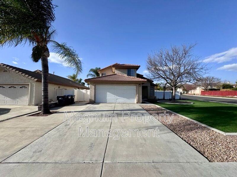 40475 Crystal Aire Ct - Photo 2 of 49