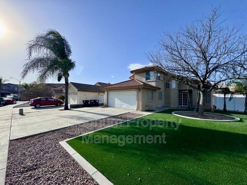 40475 Crystal Aire Ct - Photo 3 of 49