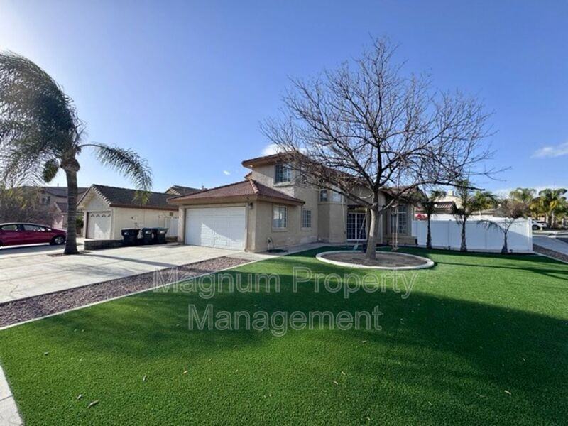 40475 Crystal Aire Ct - Photo 4 of 49