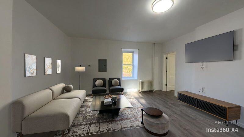90 E Johnson St #1RR - Photo 3 of 13