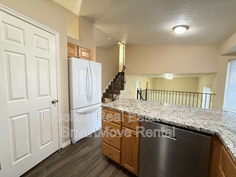 6075 Southwest - Photo 4 of 23