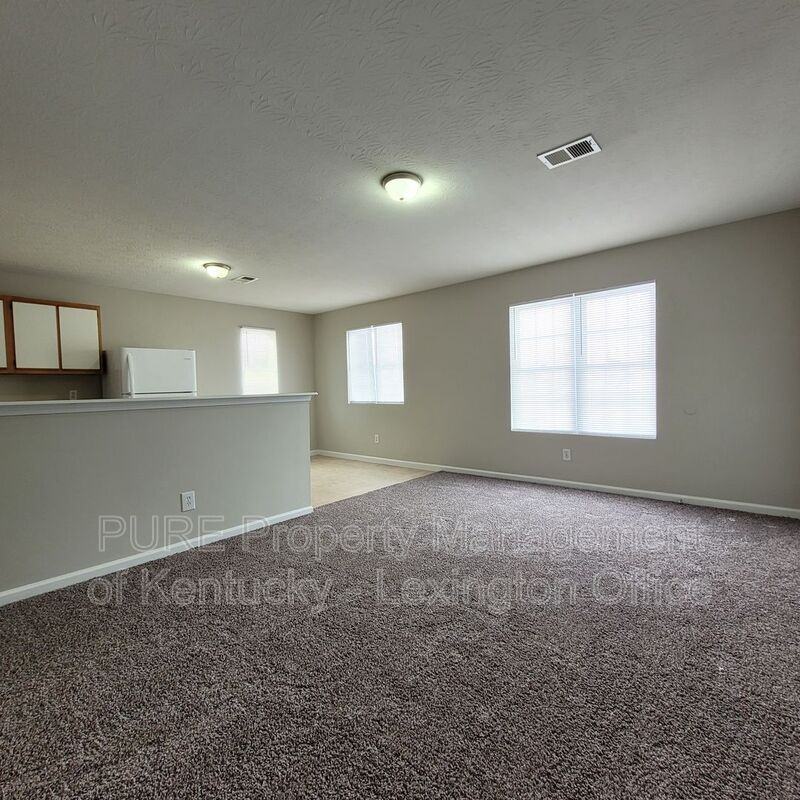 156 Grinder Ct - Photo 3 of 17