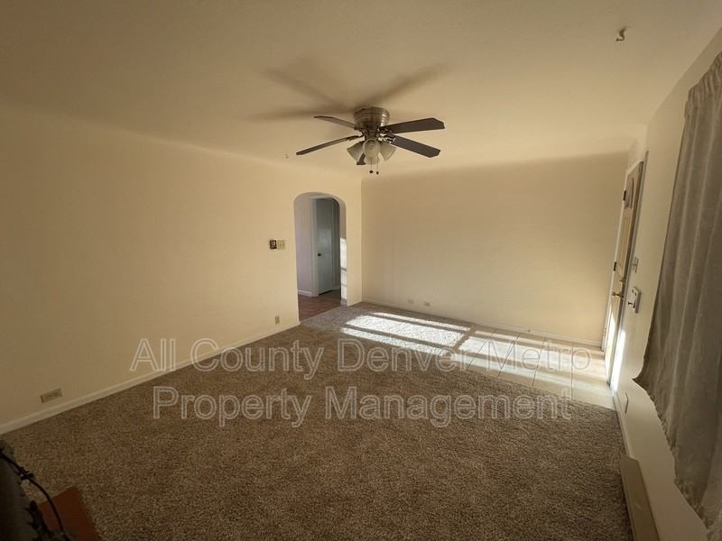 2316 East St - Photo 4 of 16