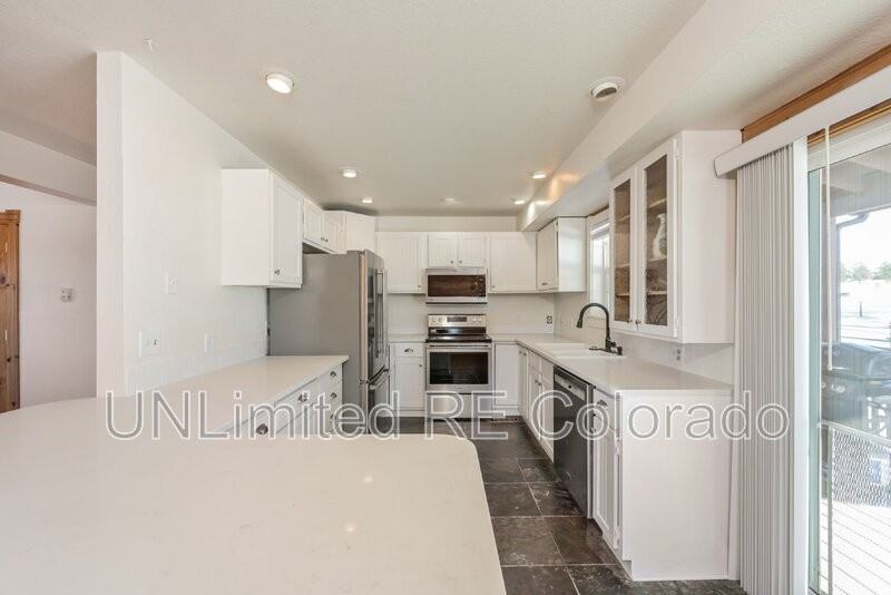 5846 Flintwood Rd #MAIN - Photo 7 of 18