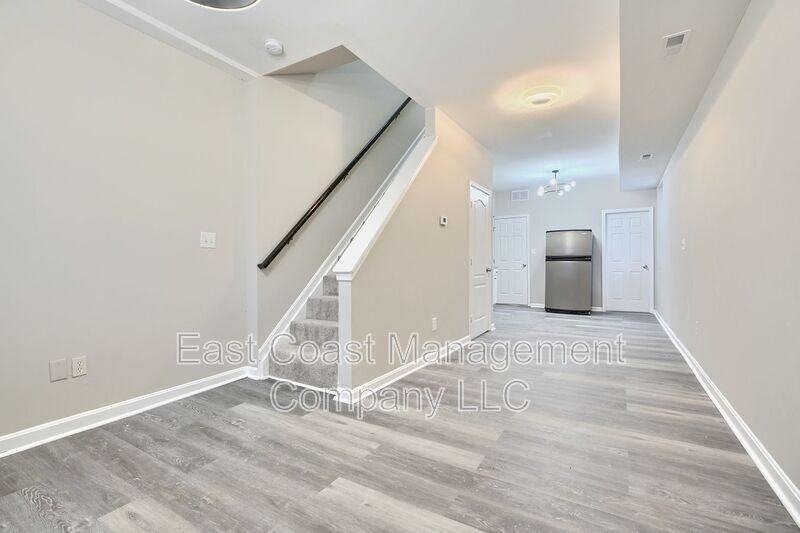1300 Mchenry St - Photo 3 of 35