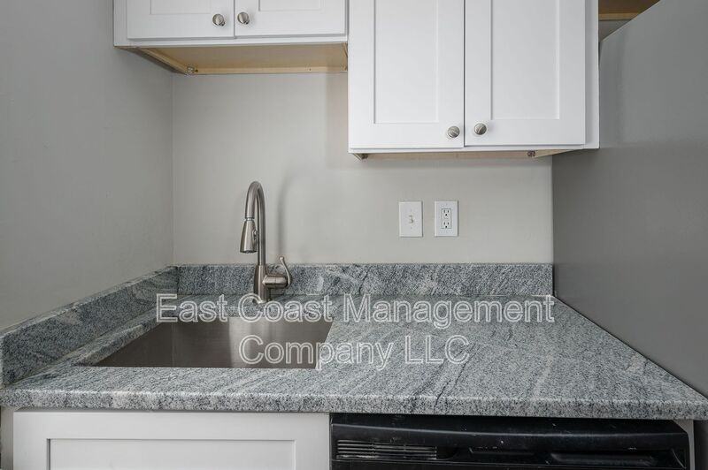 3220 Bayonne Ave #B - Photo 4 of 13