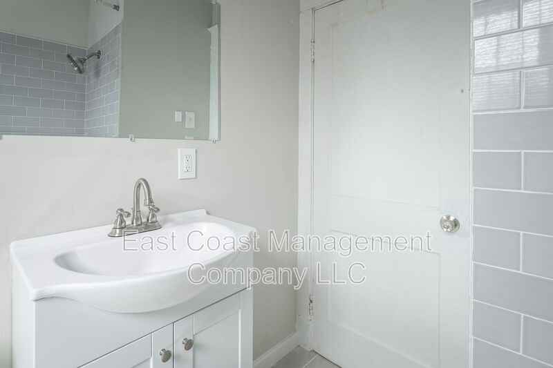 3220 Bayonne Ave #B - Photo 7 of 13