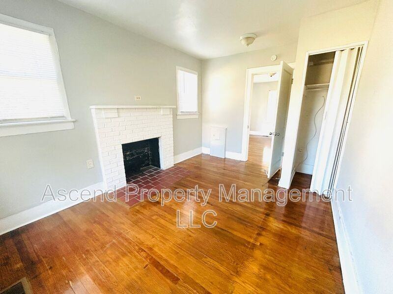 4504 Old Mission Rd - Photo 7 of 9