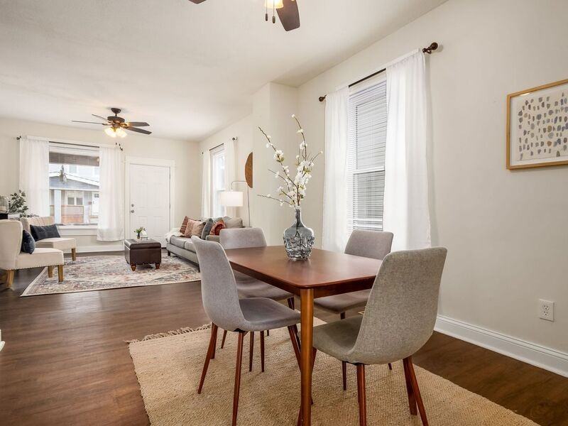 561 Kimball Pl - Photo 6 of 35