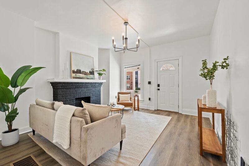 1308 Mount Vernon Ave #1308 - Photo 4 of 17