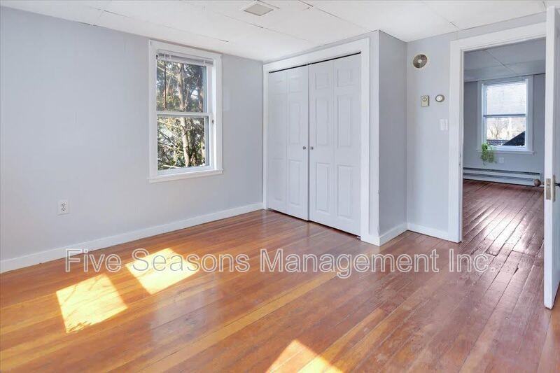 4 Decatur St - Photo 6 of 14