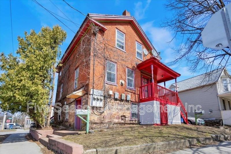 4 Decatur St - Photo 2 of 14