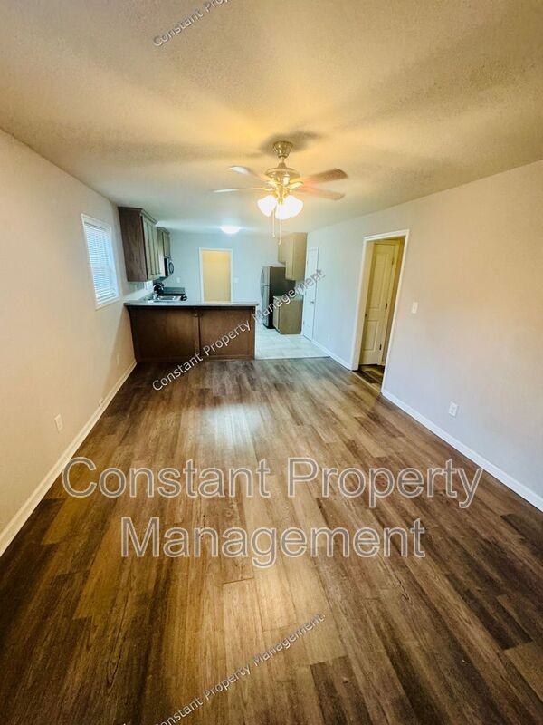 165 Garrison Rd - Photo 3 of 19