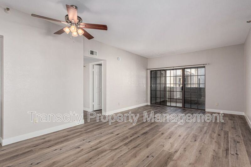 8020 E Thomas Rd #323 - Photo 7 of 29